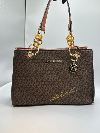 Michael Kors Jet Set Chain Handbag