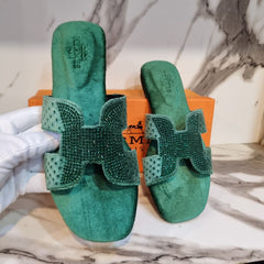 Hermes Stone Strikes Flats