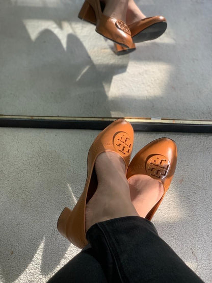 Tory Burch Sold Black Heel