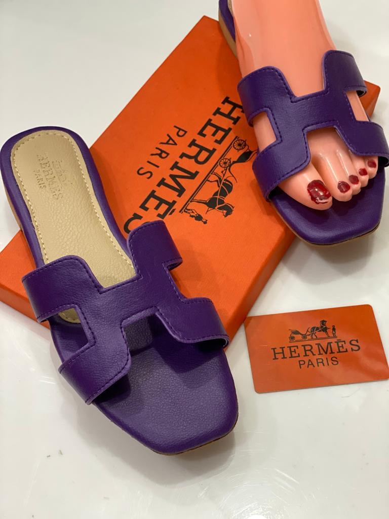 H sandals