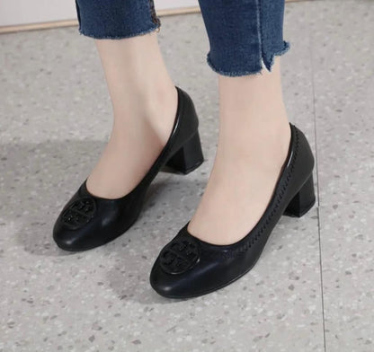 Tory Burch Sold Black Heel