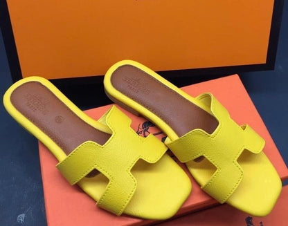 H sandals