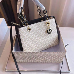 Micheal Kors Cynthia Signature Medium Satchel Bag