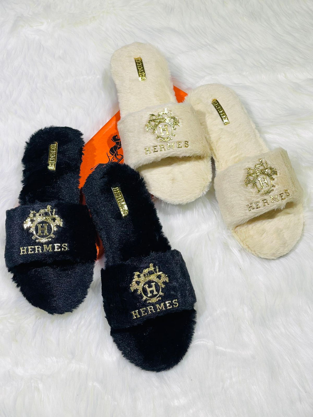 Hermes Soft Cushion Furr