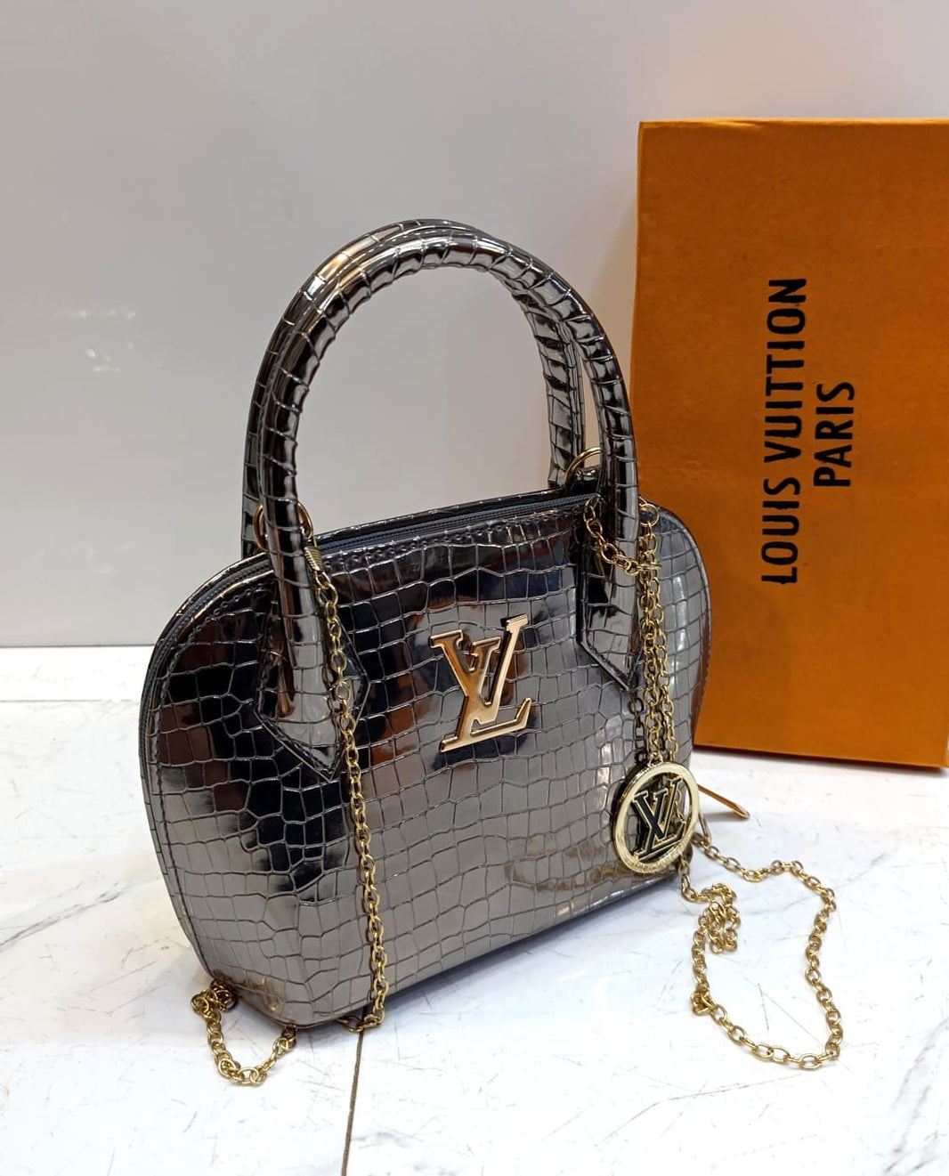 Louis Vuitton Mini Alma