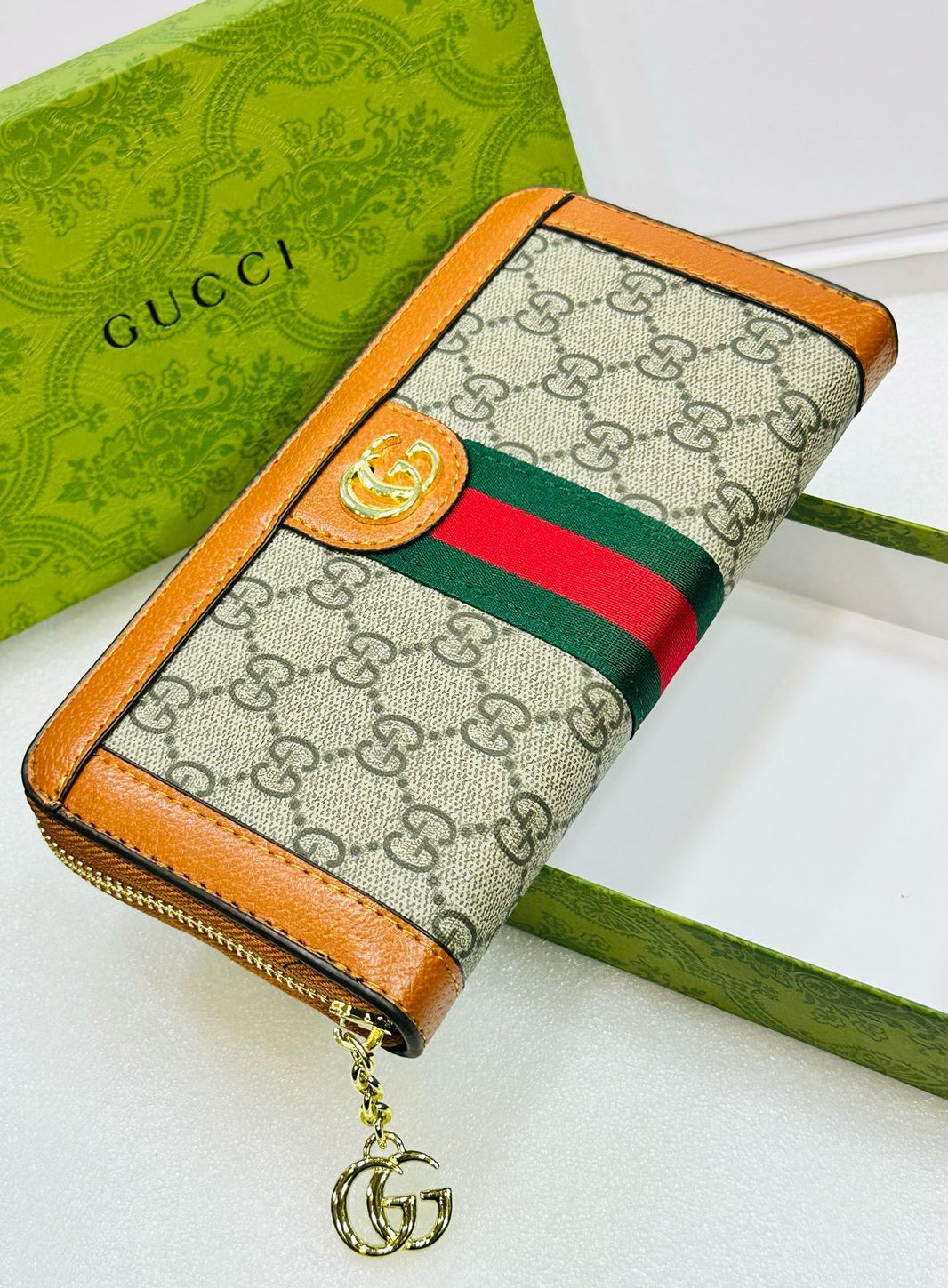 Gucci Prestige Wallet