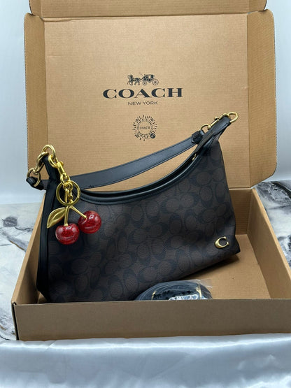 Coach Mollie Tote