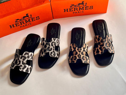 Hermes Oran Sandals