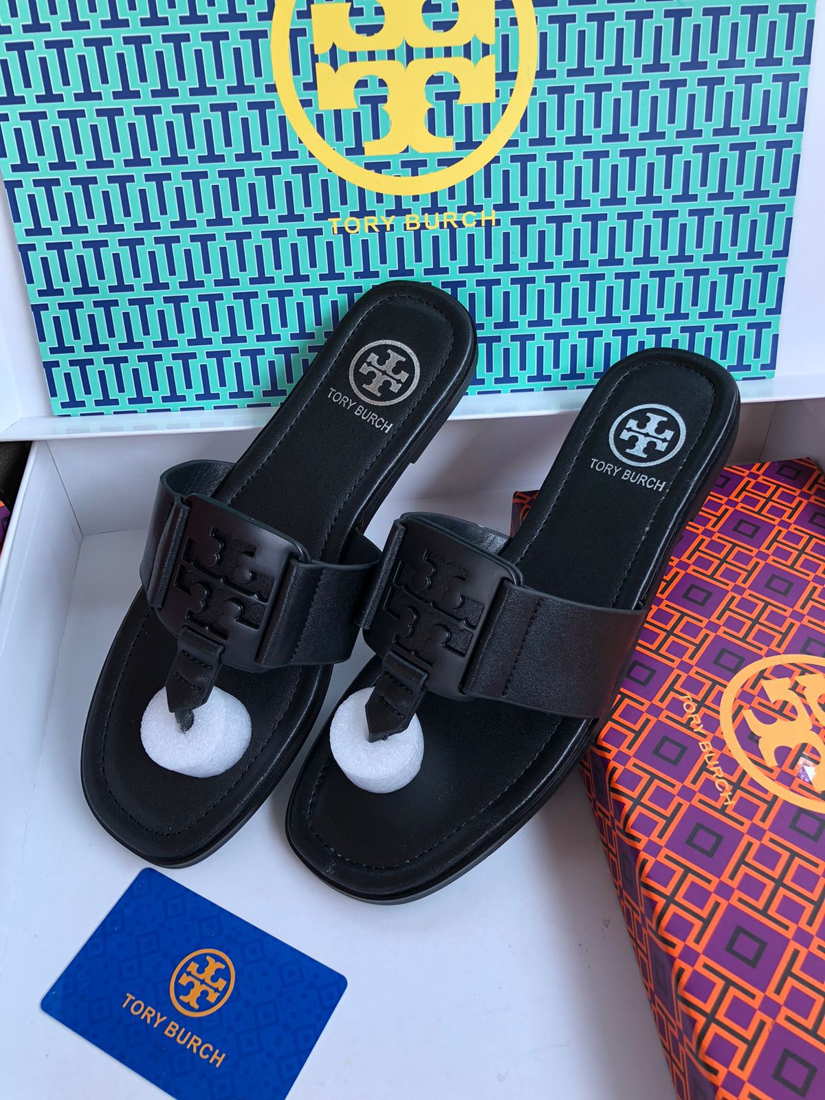 Tory Burch Elegant Looks
