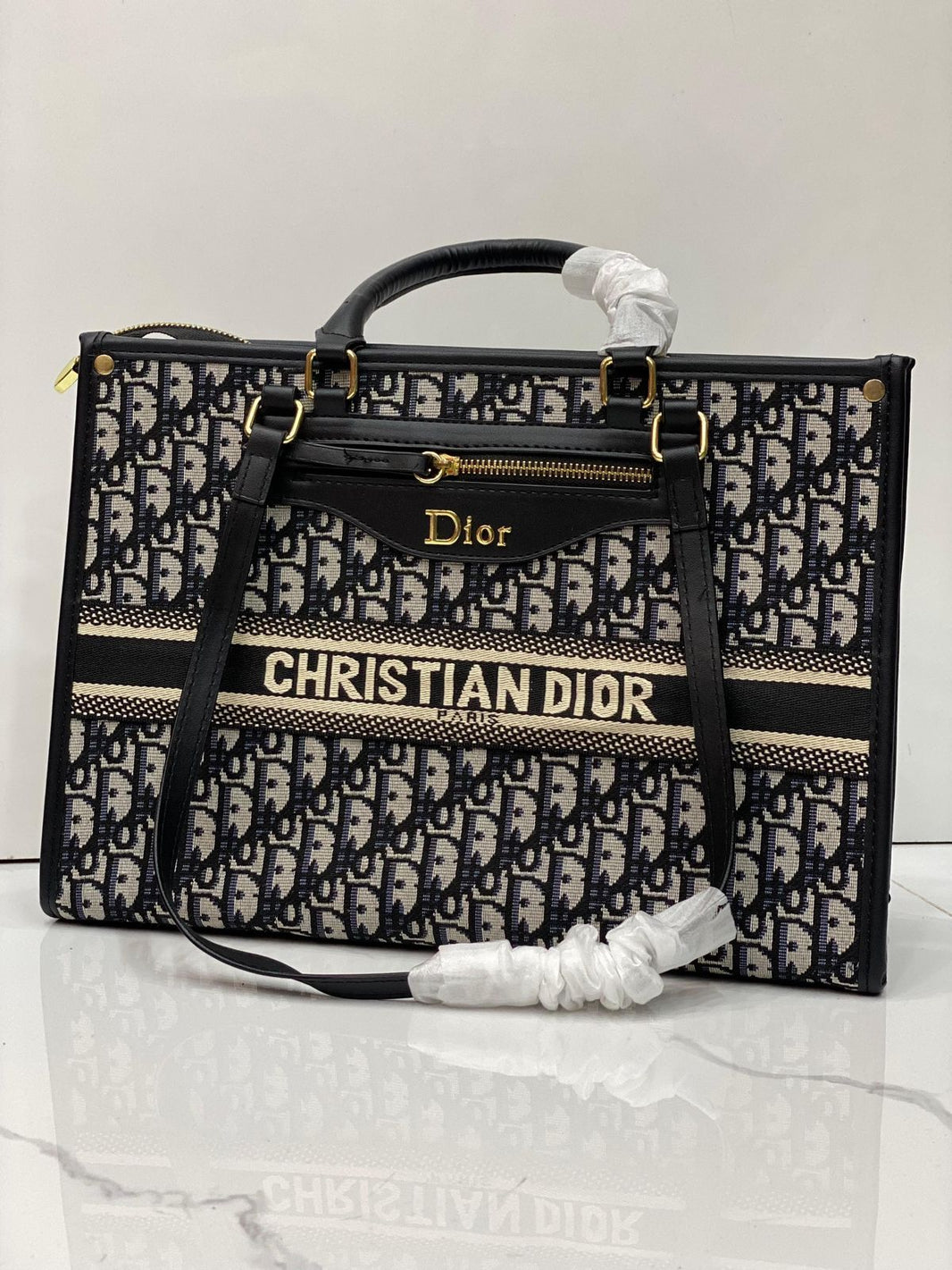 Exclusive Christian Dior