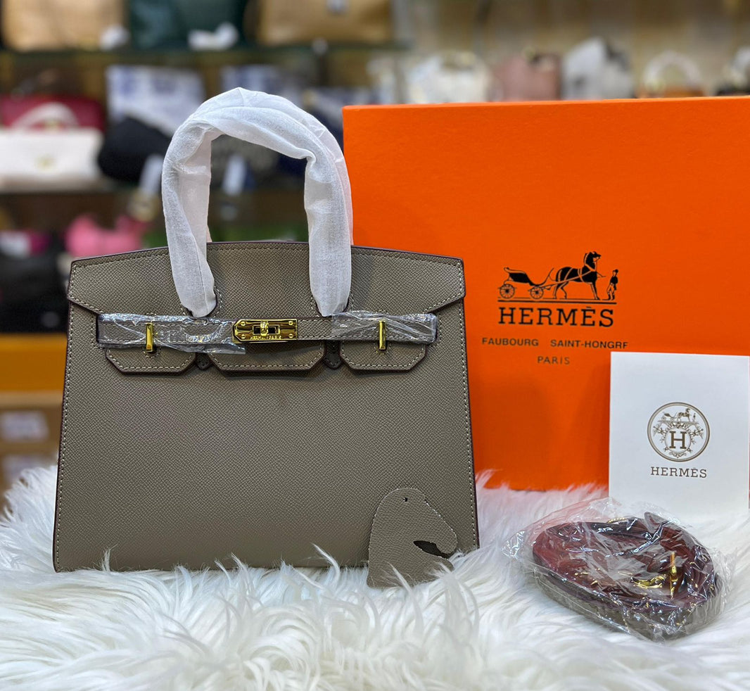 Hermès Bleu Nuit Togo Birkin 25 Gold Hardware Bag