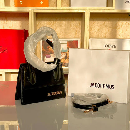 Jacquemus The medium Chiquito Crossbody