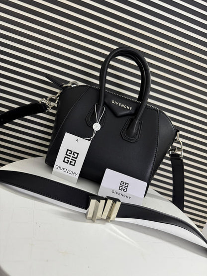 Givenchy Mini Antigona Bag
