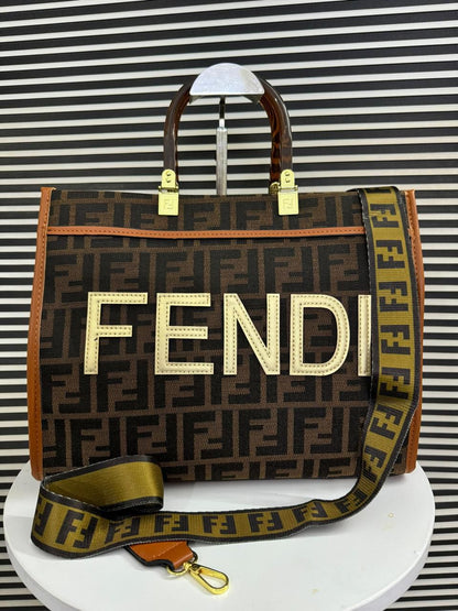 Fendi Sunshine Medium Tote With Dust Bag