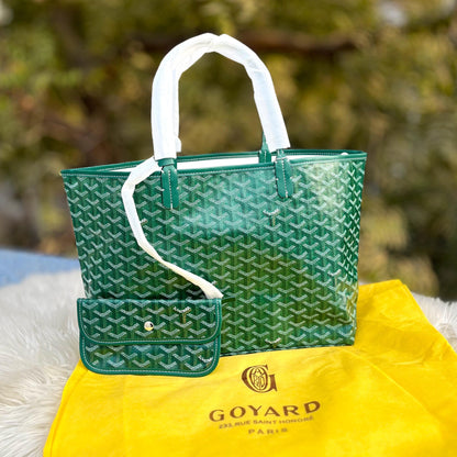 Goyard Pouch Bag