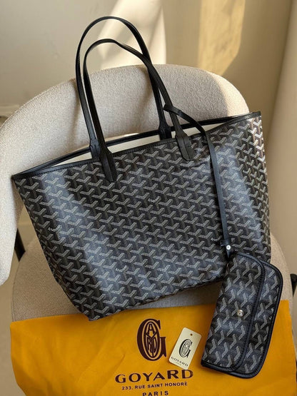 Goyard Pouch Bag