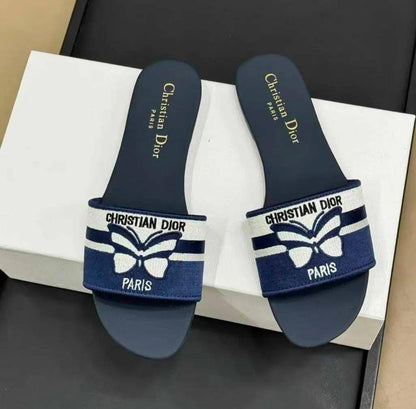 Cd Bee Slides