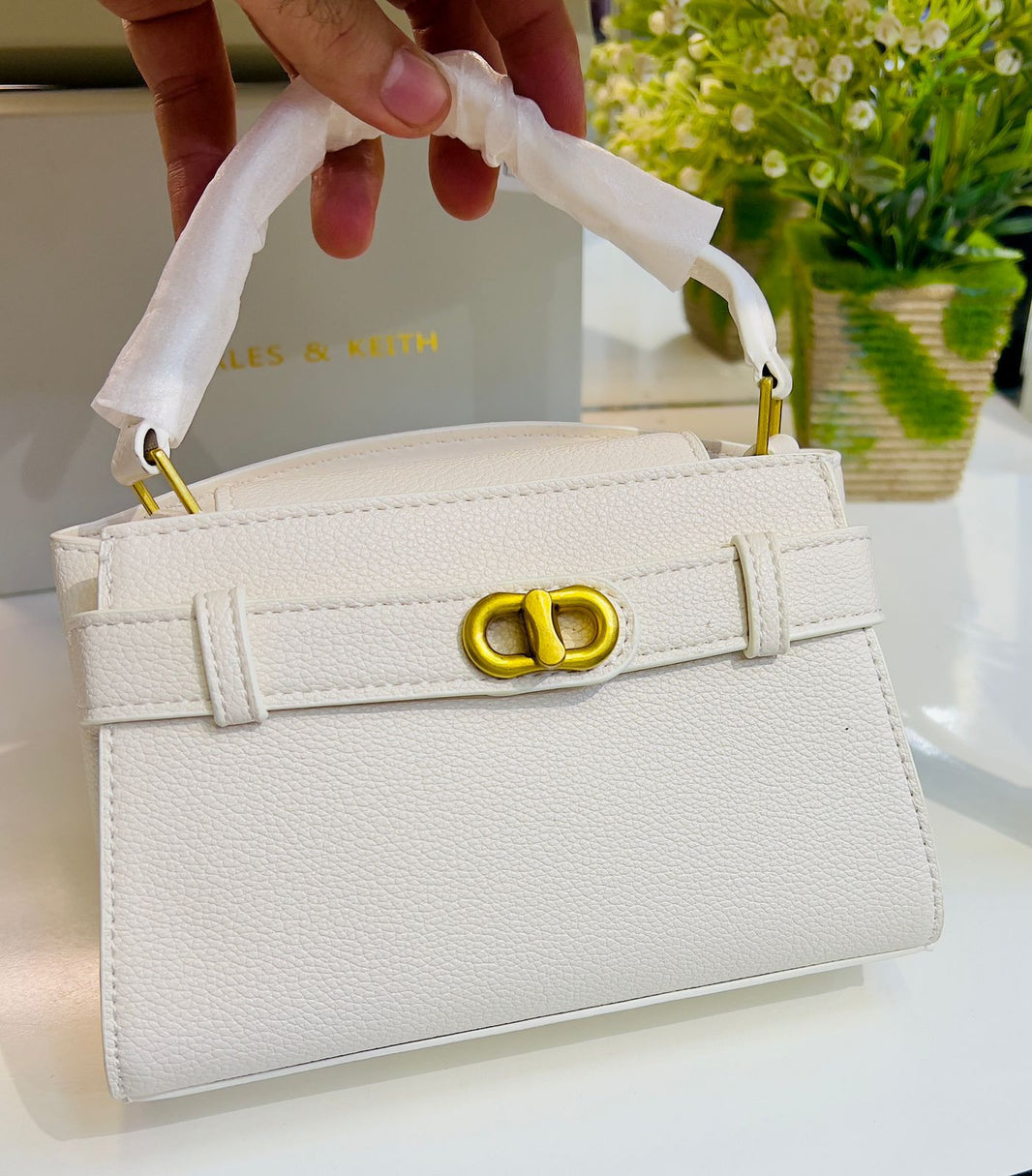 Cd Top Handle Cowhide Bag