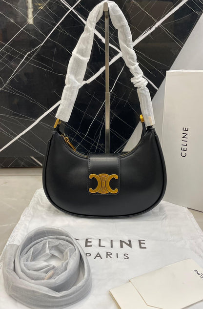 Celien Shoulder Bag