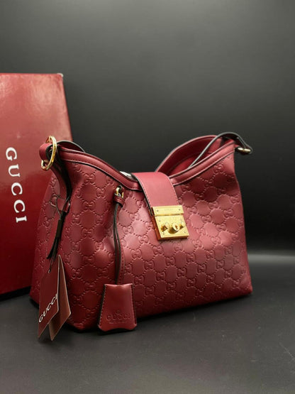 Gucci Signature Handbag
