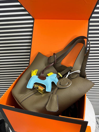 Hermes Picotin Lock 18 Bag