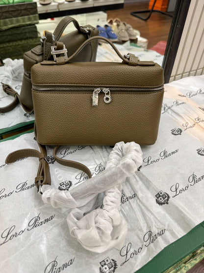 Loro L19 Handbag