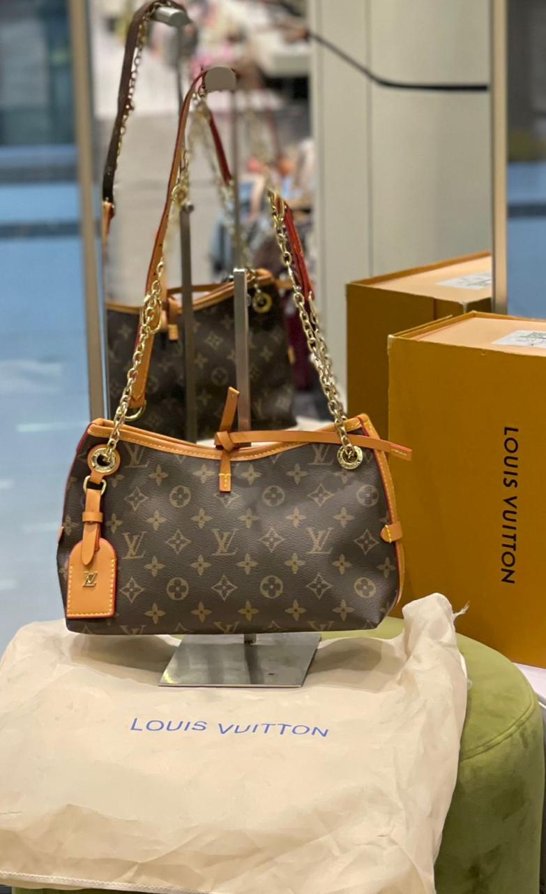 Lou Bow Chain Bag
