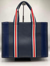 Tommy Hilfiger Signature Medium Tote Bag