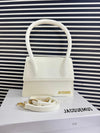 Jacquemes Le Chiquito Moyen Bag