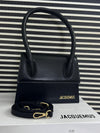Jacquemes Le Chiquito Moyen Bag