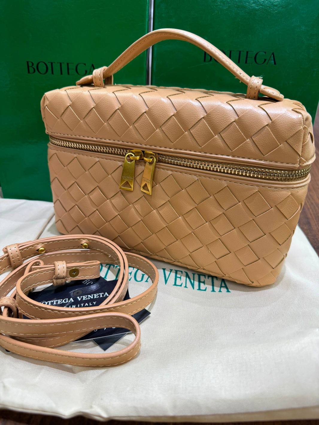 Bottega Veneta Bang Bang Intrecciato leather vanity case