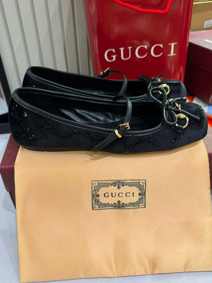Gucci Women's Horsebit Velvet Ballet Pumps