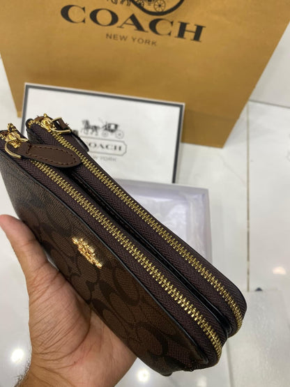Coach Zipper Pouch Bag