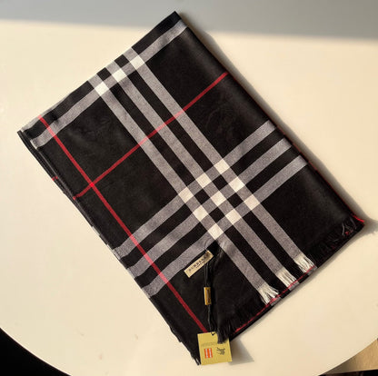 Burberry  Scarf