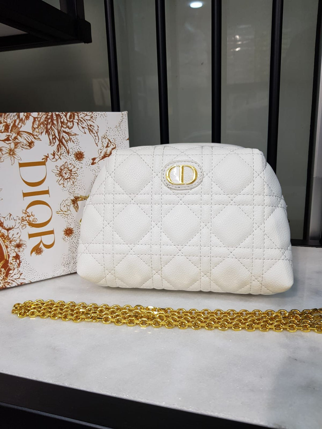 Dior 30 Montaigne Beauty Pouch Bag