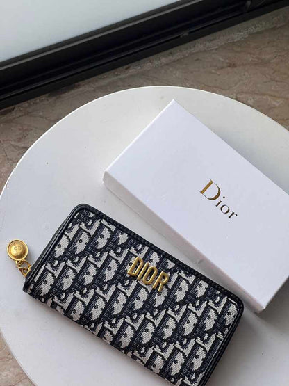 Women Branded Wallets