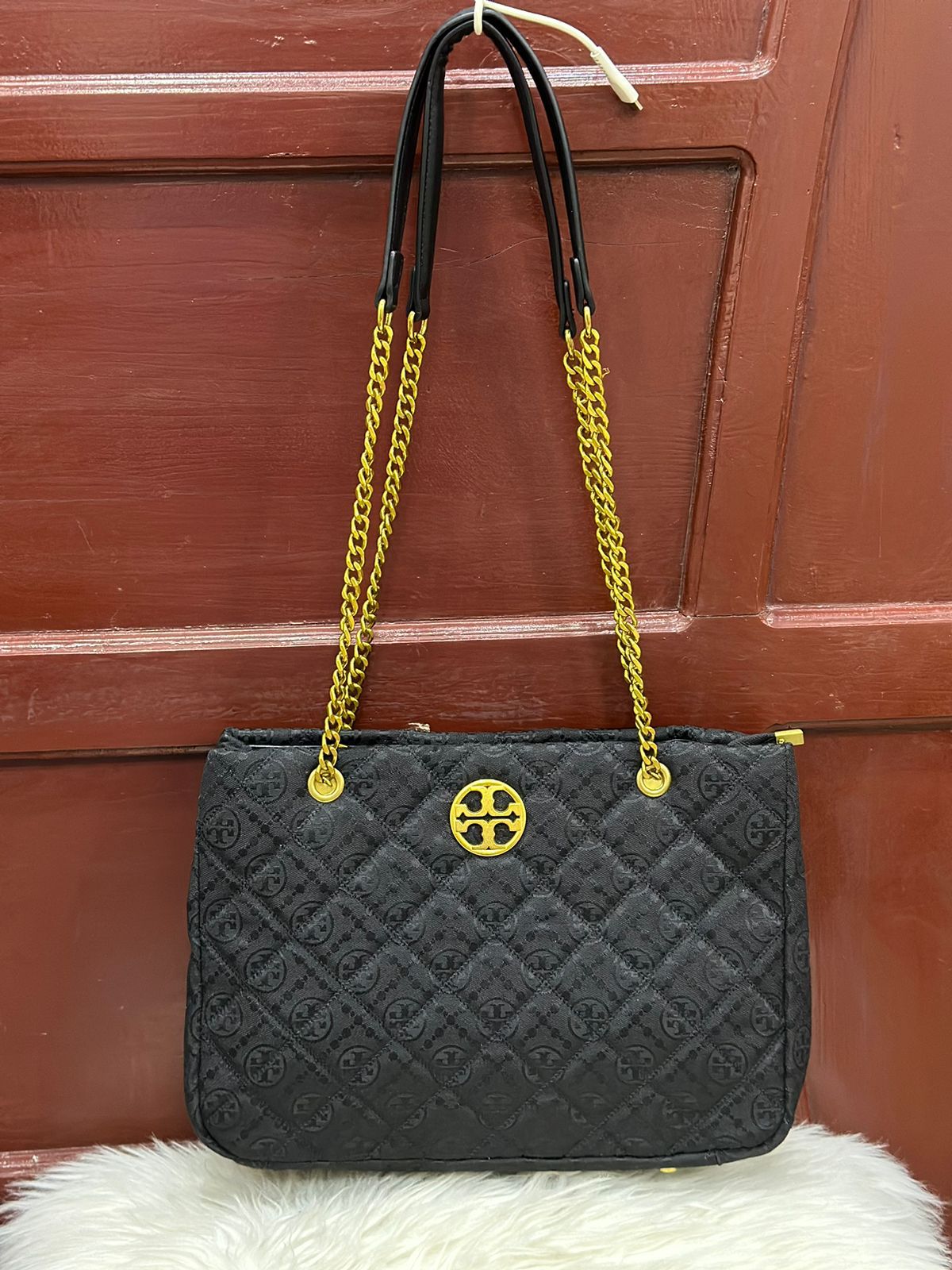 Tory Burch Robinson Tote Bags Bazaarr