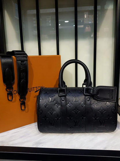 Louis Vuitton Keepall Bandoulière 25